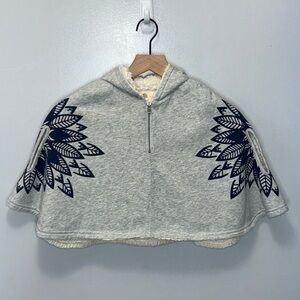 Tucker + Tate Poncho‎ Gray With Blue Feather Details- Girls Size 2T